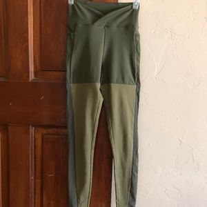 Nikki Blackketter Leggings